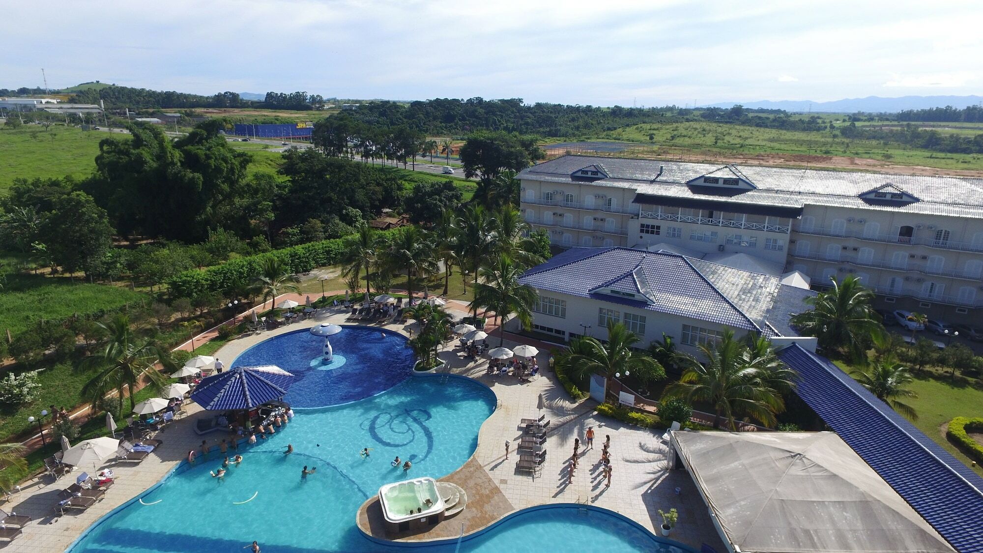 Colonial Plaza Hotel ピンダモニャンガバ エクステリア 写真